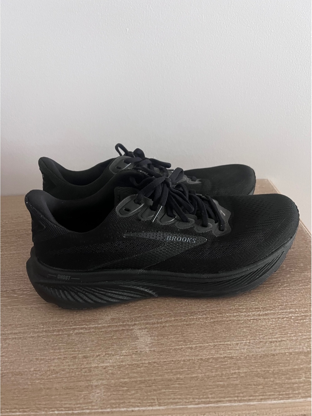 Brooks Ghost 14 Men's Running Shoes Black Size 9.5 - Picture 6 of 8